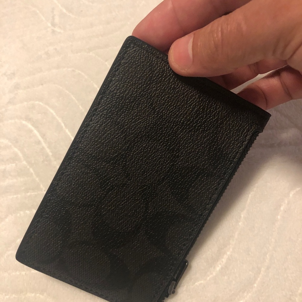 New COACH wallet - Picture 5 of 7